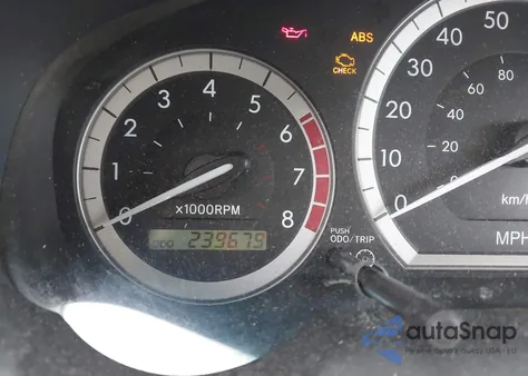 2004 Toyota Sienna Ce z USA, uszkodzony, nr VIN 5TDZA23CX4S012049